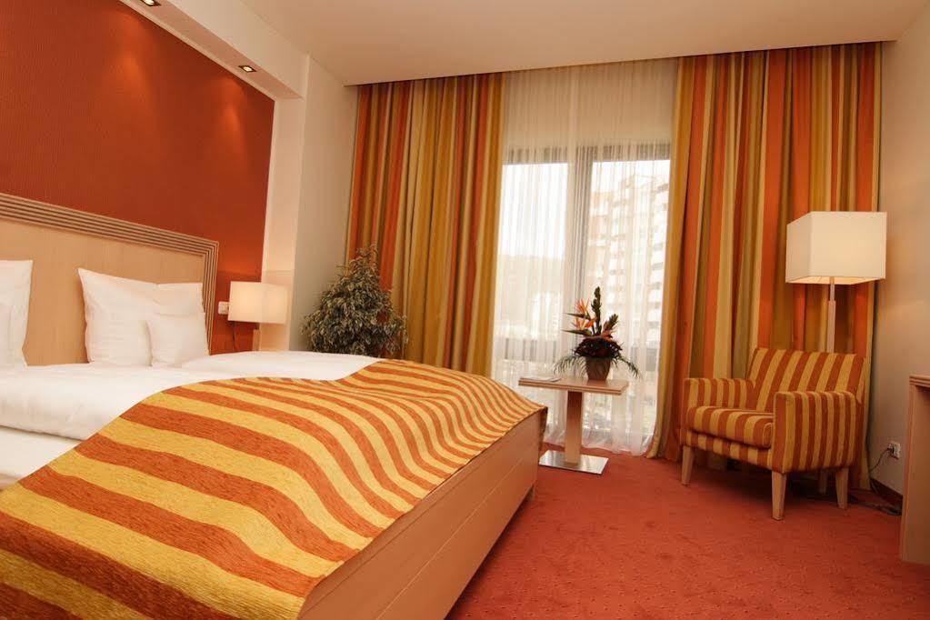 Hotel Rogge Resita Exterior foto